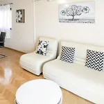 Ferienhaus Awesome In